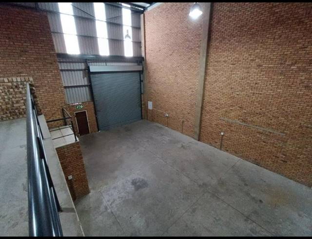 INDUSTRIAL PROPERTY TO RENT IN LANSERIA